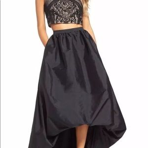Adrianna Papell gown size 16 two piece NWT black